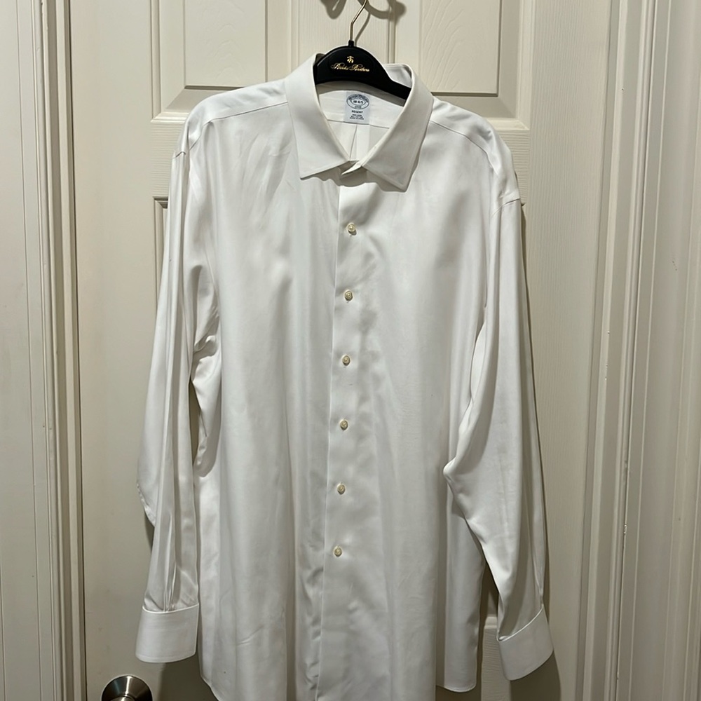 Brooks Brothers Men’s Dress Shirt